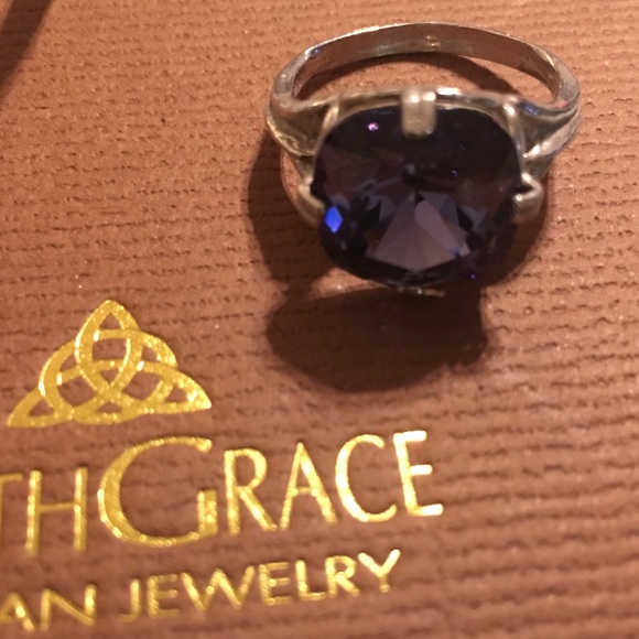 🌸SOLD🌸 2 Piece Earth Grace Artisan Jewelry Set - Picture 4 of 8